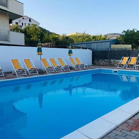 Pietra Ligure - Essential With Swimming Pool Διαμέρισμα Εξωτερικό φωτογραφία