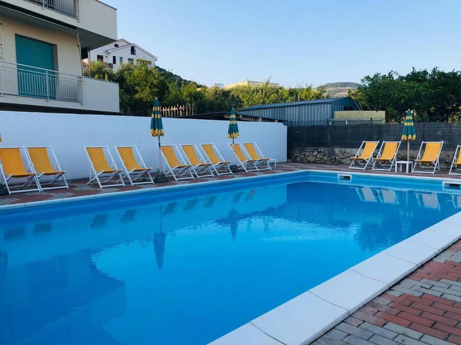 Pietra Ligure - Essential With Swimming Pool Διαμέρισμα Εξωτερικό φωτογραφία
